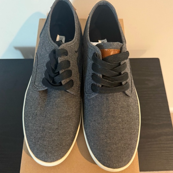 NEW Men’s Casual Sneakers by Steve Madden- size 9.5 - Picture 14 of 16